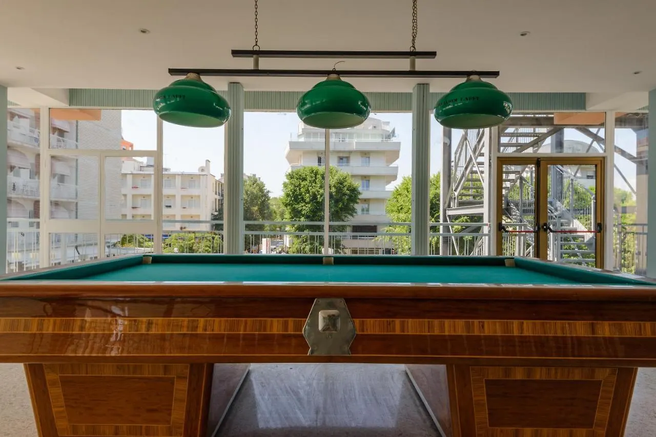 Hotel Diplomat Marine Cattolica