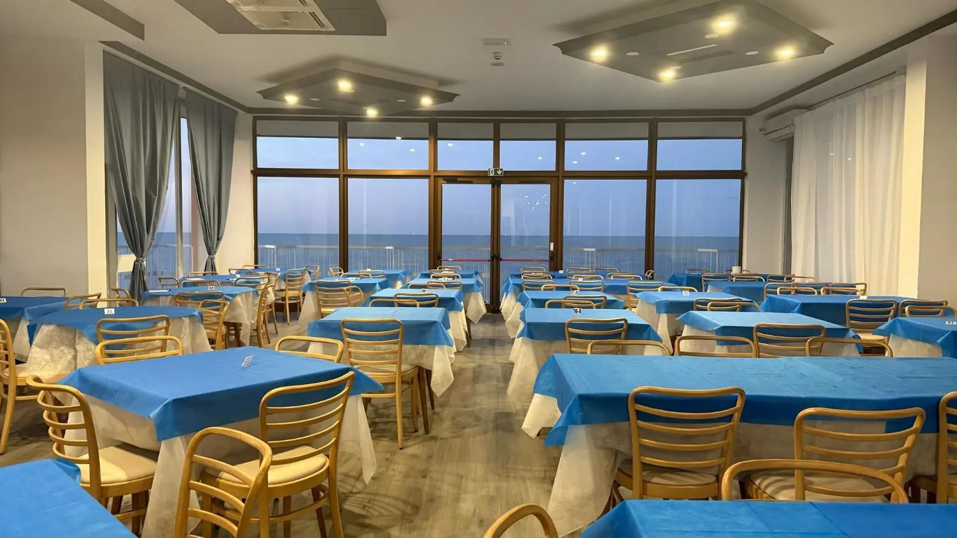 Hotel Diplomat Marine Cattolica